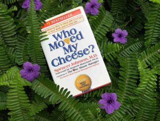 Học từ vựng tiếng anh trong truyện Who moved my cheese (Phần 1)